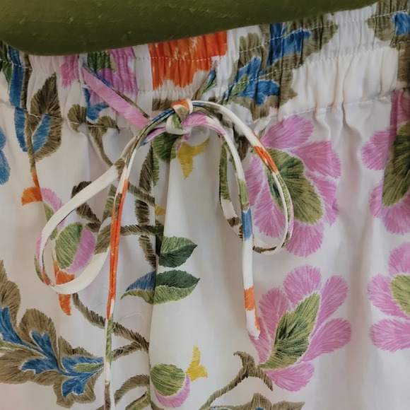 Zara Multicolor Floral Pants - Picture 5 of 6